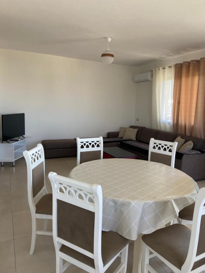 Apartment Sun Roll Baks-Rrjoll Luaran gambar