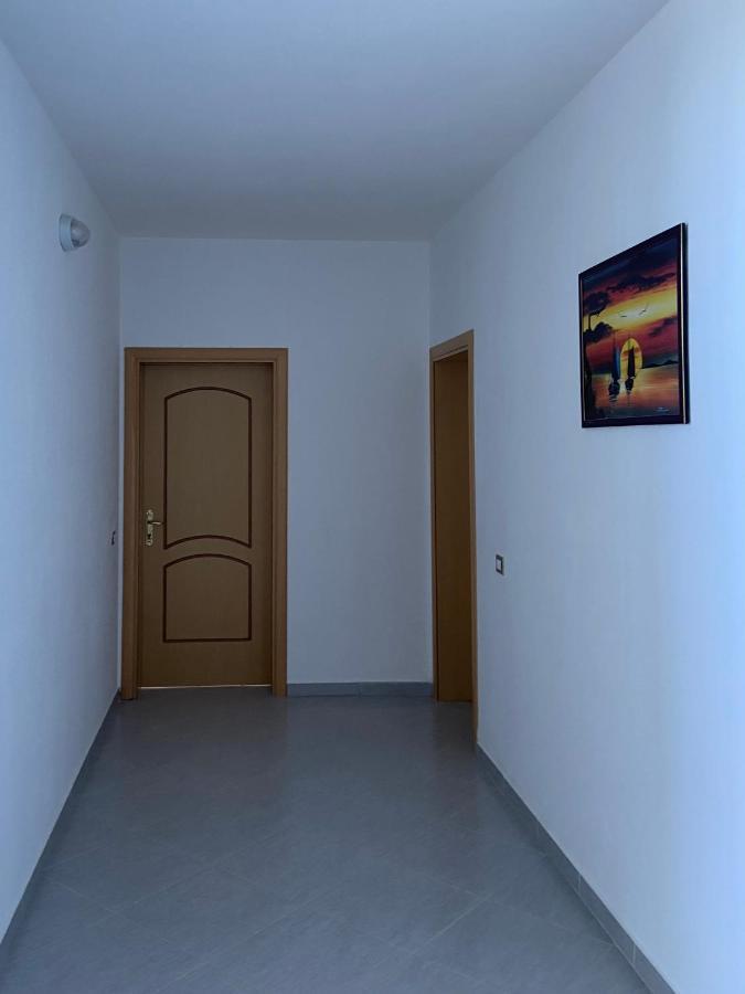 Apartment Sun Roll Baks-Rrjoll Luaran gambar